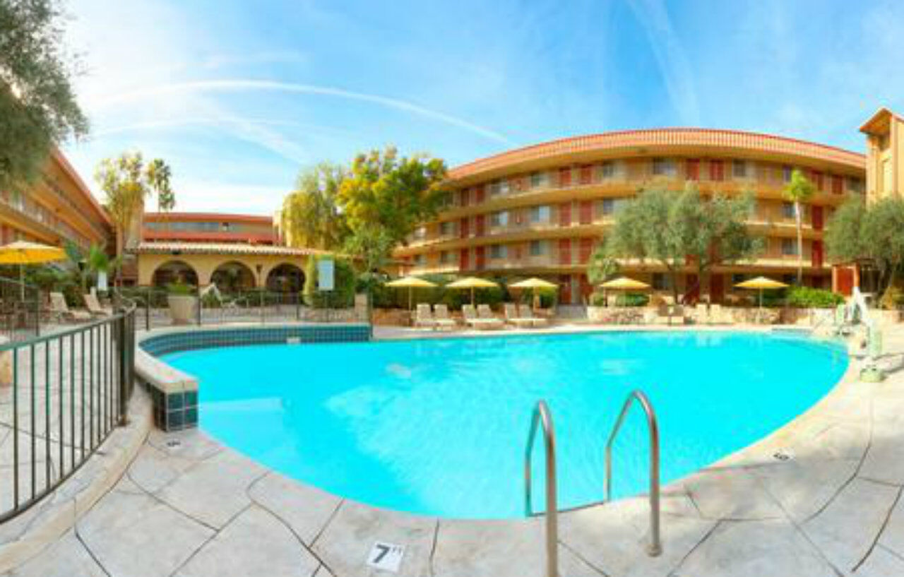 Embassy Suites Phoenix Airport At 24Th Street Eksteriør bilde